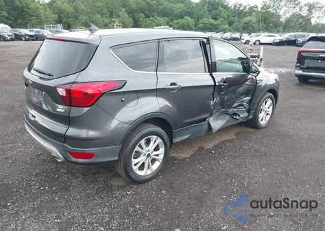 2019 Ford Escape Se from USA, damaged, VIN 1FMCU9GD1KUC17837